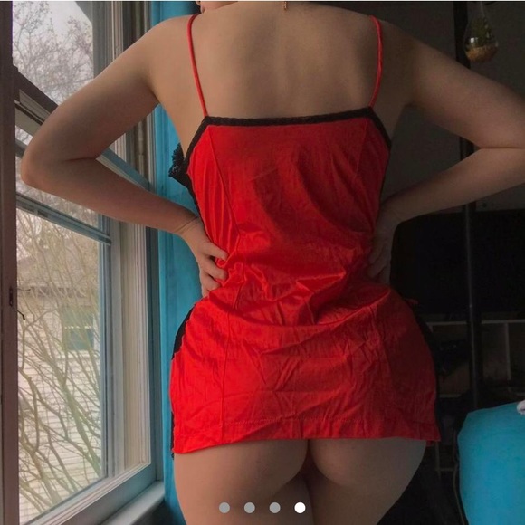 🥀 NWOT Vintage Bright Red Black Lace Detail Open Slit Side Lingerie Mini Dress - Picture 4 of 4